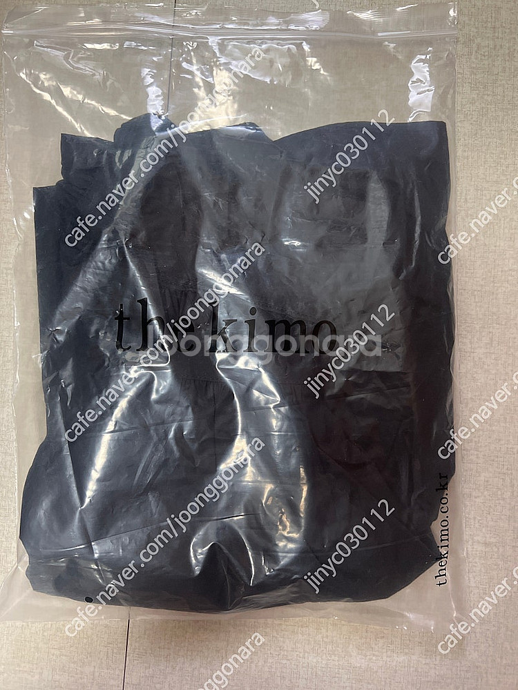 페이지31(PAGE31) 모네블라우스 블랙 새상품 팝니다--3