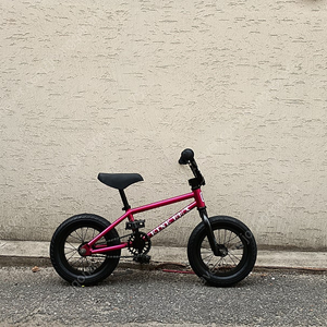 Kink 12인치 bmx 자전거 판매 합니다.