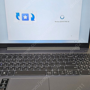 레노버 아이디어패드 Slim3 15IAH8