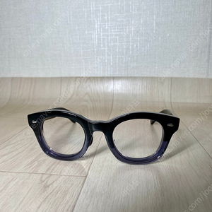 이펙터 블루스 드라이버 안경(블루투톤)팔아요!