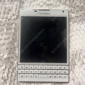 블랙베리 q30 화이트