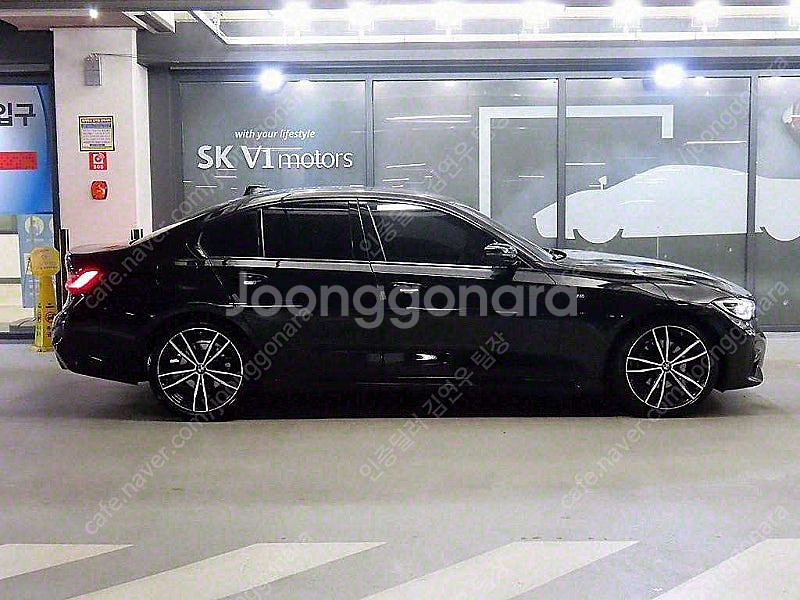 검정색 BMW 3시리즈 중고 M 스포츠 중고차 리스 가...--8