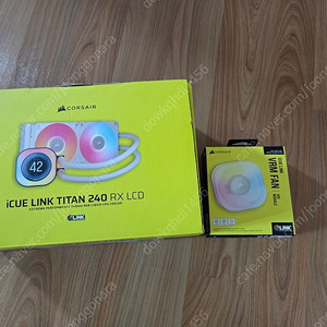 커세어 ICUE LINK TITAN 240 RX LCD 화이트+VRM FAN MODE KIT 팝니다.