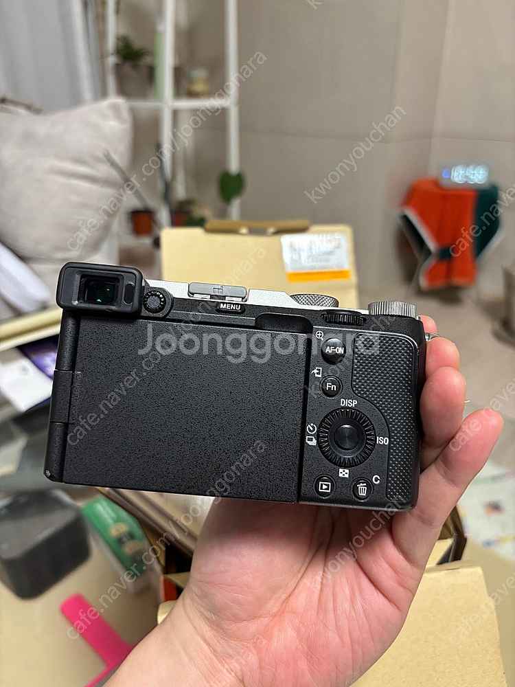 소니 A7C 판매합니다. (중고)--5