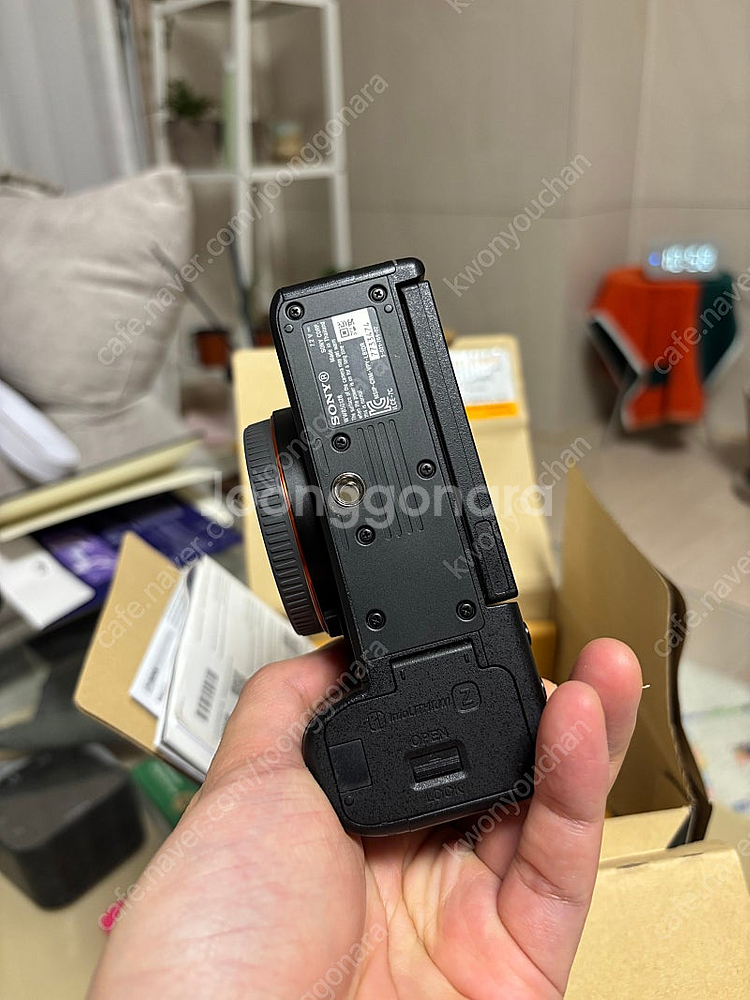 소니 A7C 판매합니다. (중고)--6