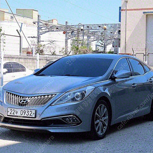 그랜저 중고 가격 중고 그랜저 은색 2016년식 HG220 PREMIUM 컬렉션 수원중고차