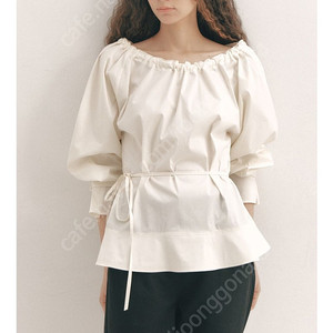 플로움 classy shirring 블라우스 크림 8만
