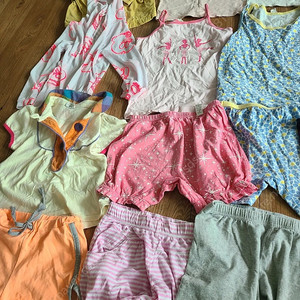 여아옷정리 여아여름옷 ​ 여아옷박스 90여아옷 100여아옷 2살여아옷 3살여아옷 ​여아실내복 여아옷박스