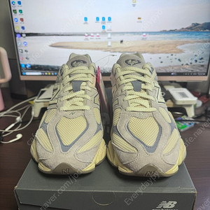 뉴발란스 U9060EEL 290