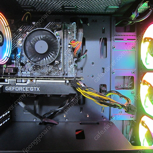 깨끗한 인텔 i5-10400F, GTX1660 Ti 컴퓨터 본체