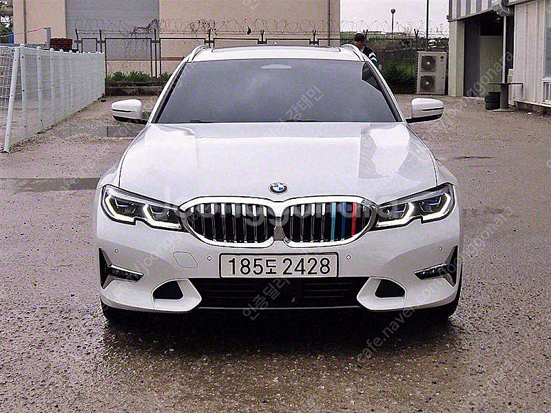BMW 3시리즈 (G20) 320d 투어링 럭셔리 선착...--0