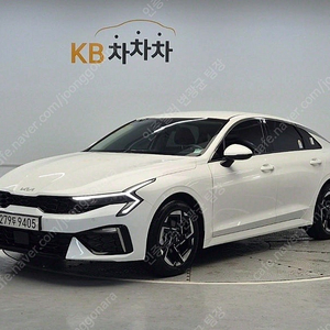 K5 중고 K5 더 뉴 K5 3세대 흰색 2024년식 1,804km 2.0 LPi (렌트카용) 프레스티지 중고차시세비교