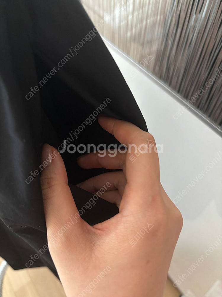 한섬 랑방 핀턱 슬리브리스 플레어 드레스--7