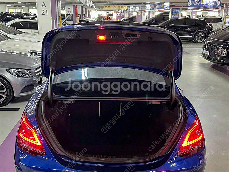 벤츠 C클래스 W205 C220 d 4MATIC 익스클...--8