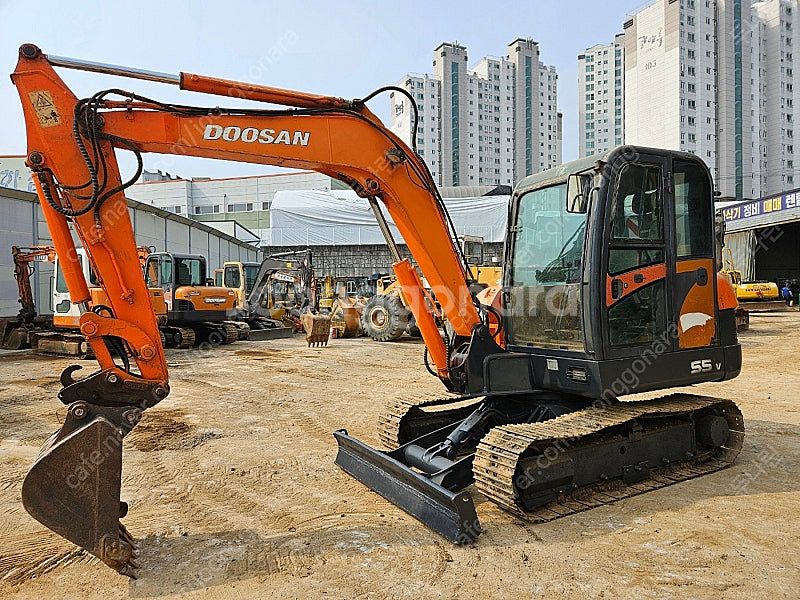 두산 SL55V 2007년식 가동만팔천 솔라55VS 0...--0