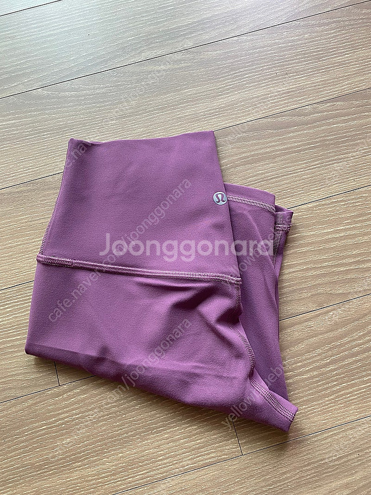룰루레몬 얼라인 쇼츠 플럼 컬러--0