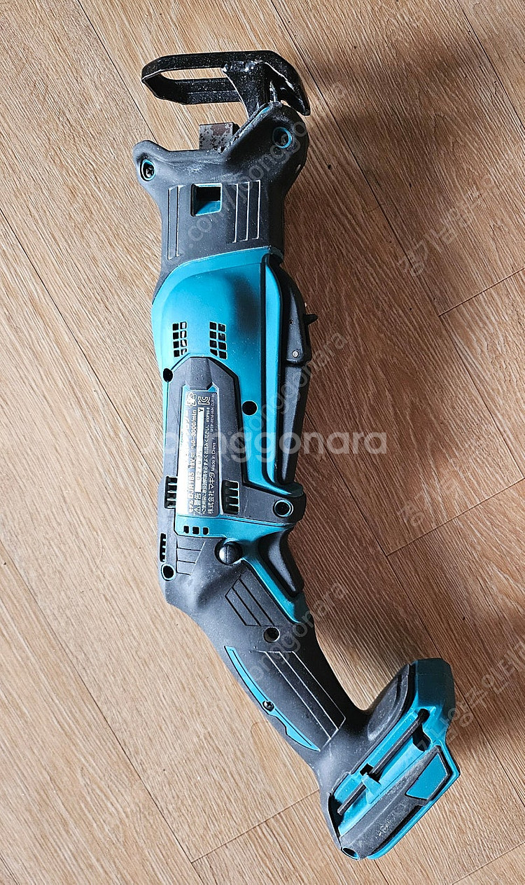 마끼다 충전 컷소 18V--1