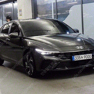 아반떼 CN7 중고 아반떼 신형 중고 아반테 중고 회색 2024년식 11,987km 1.6 HEV 인스퍼레이션 중고자동차