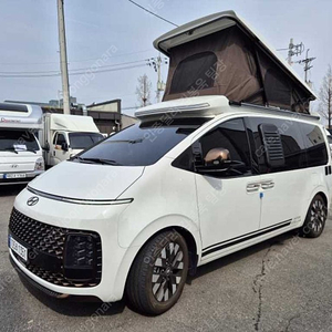 스타리아 중고 시세 현대 스타리아 중고차 할부 2022년식 11,913km 4WD 디젤 라운지 9인승 프레스티지 중고차 저렴하게