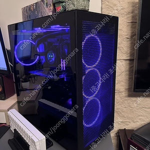 NZXT H7 FLOW 케이스 블랙 - 강화유리 , 순정팬2개 팝니다