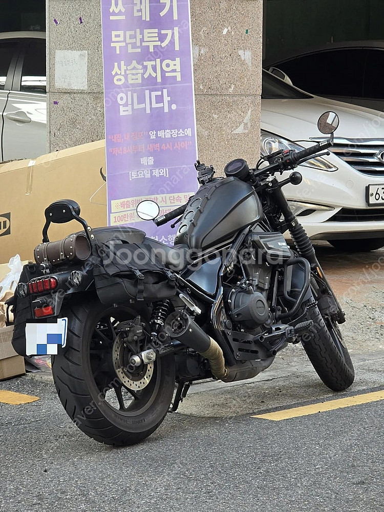 레블500 엔진가드,사이드패널가방양쪽,등받이 팝니다.--7