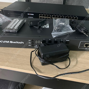 nx-7208 kvm 8:1 스위치 팝니다.