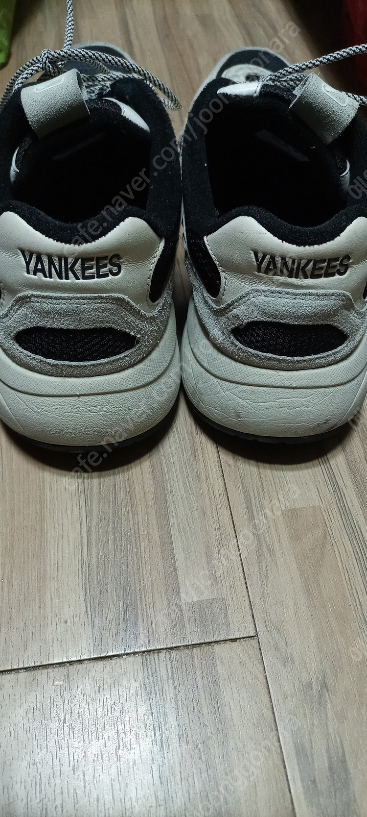 MLB 빅볼청키 뉴욕양키즈 운동화 290 3만원--3