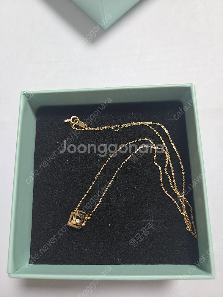 골든듀 루세엘 18k목걸이 팔아요.--1