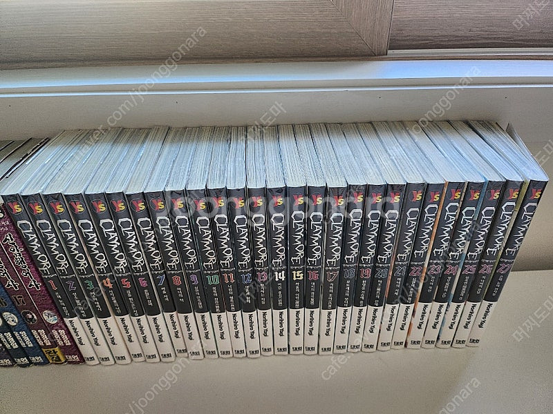 클레이모어 거의 새책 판매합니다--1