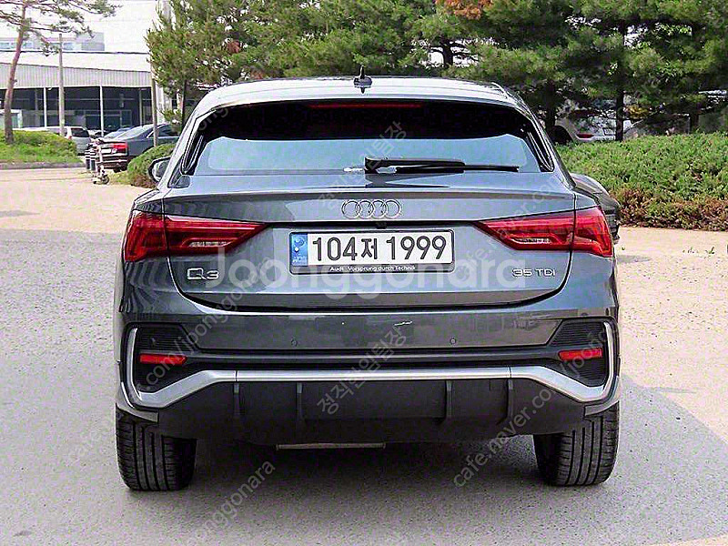 아우디 Q3 (F3) 35 TDI 스포트백 프리미엄 판...--3