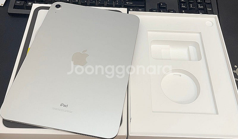 아이패드10세대 실버 WIFI 64GB 배터리100% ...--1