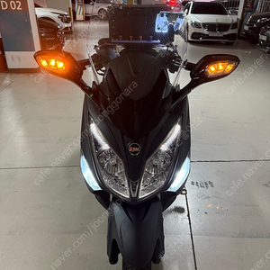 22년식 sym vs300 [조이맥스300] 배달셋팅 팝니다. 포르자 크루심 pcx nmax 엔맥스 xmax 엑스맥스