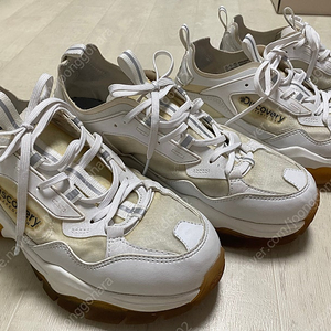 디스커버리 익스페디션 운동화 (커플/남매/부부 등 가능, 남/녀 다 있음)