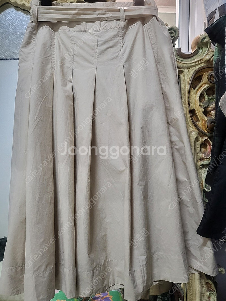 막스마라위켄드 스커트팔아요--1