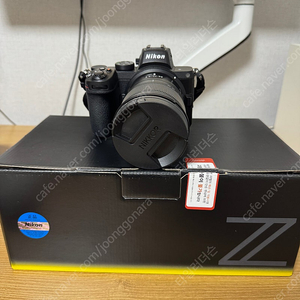 니콘 미러리스 Z5 렌즈 24-70/4 kit 팝니다