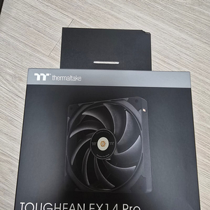 Toughfan ex 14 pro 3팩 팝니다.데이지체인 신형모델