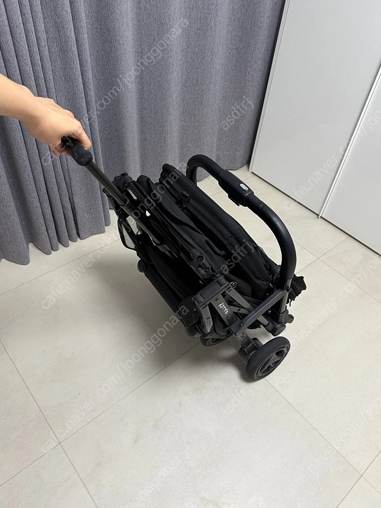 로띠에 노블레스A돔 에어바퀴 유모차 전체폴딩가능 팝니다 이미지