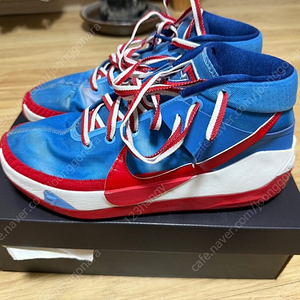 나이키 KD13 브루클린 팝니다 280mm