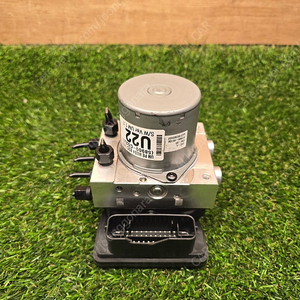 더뉴쏘렌토 ABS모듈 58910-C5510 18만원