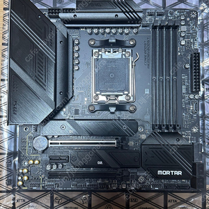 MSI MAG B650M 박격포 WIFI 판매합니다