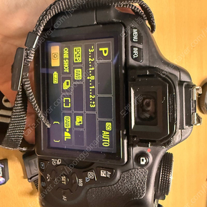 캐논 600D 번들셋+50mm 1 1.8ll 여친렌즈 배터리3개