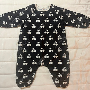 아이주 미술가운 블랙체리 S