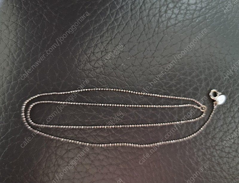 제이에스티나 14k 목걸이 체인 화이트골드 거의 금가격이예요.--0