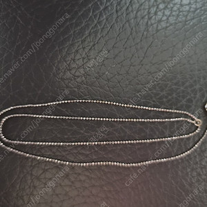 제이에스티나 14k 목걸이 체인 화이트골드 거의 금가격이예요.