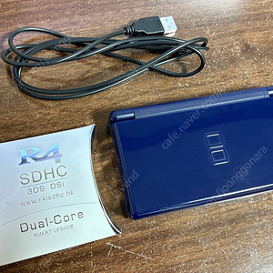 닌텐도 DS Lite 에나멜 네이비 일판 + 32g 게임 판매합니다.