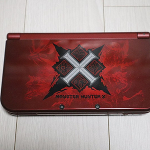 new 3DS 몬스터헌터 크로스 스페셜팩 본체
