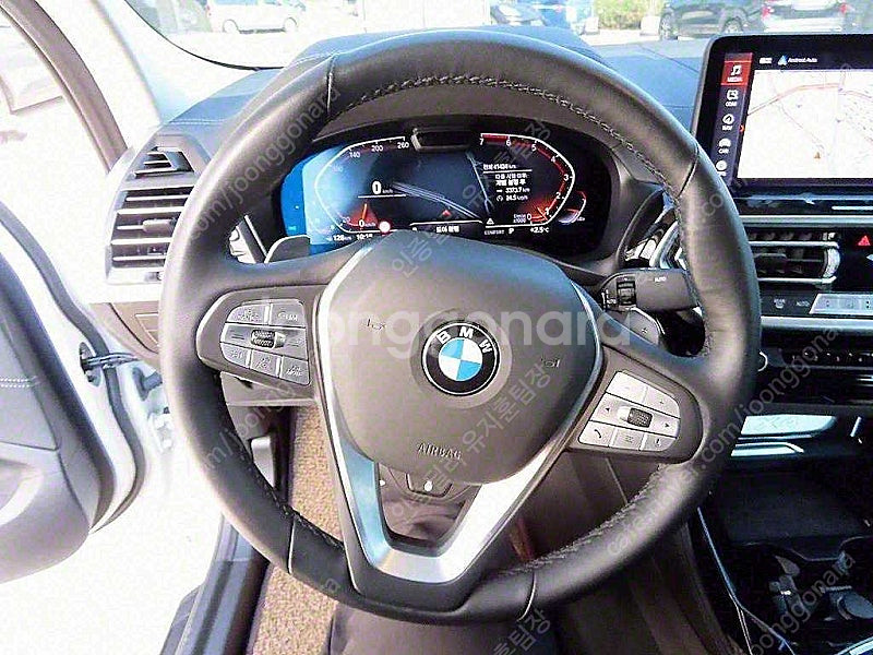BMW X4 중고 BMW X4 중고차 흰색 2023년식...--9