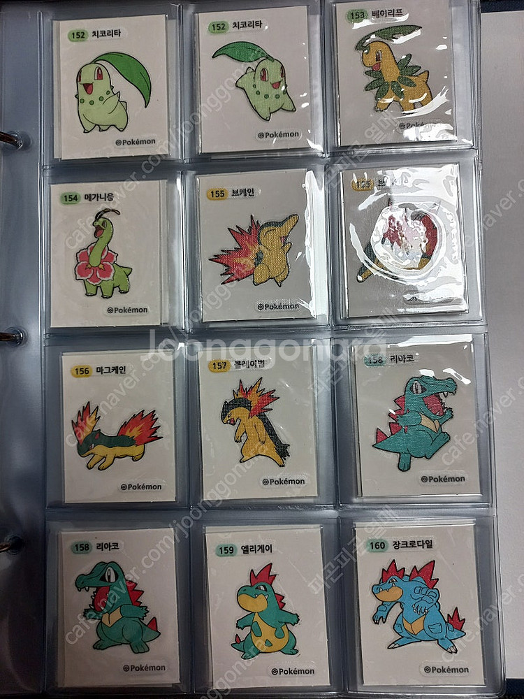 포켓몬빵 띠부씰380장이상 전종! 일괄팝니다. 1세대 2세대 할로윈 55종 러블리--2