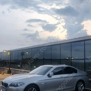 BMW 520d(2011년 10월등록) 650만원에 판매합니다.(직거래)