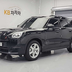 1,538 km 중고 미니쿠퍼 중고 미니쿠퍼 중고차 2.0 S ALL4 클래식 실매물인증중고차 검정색